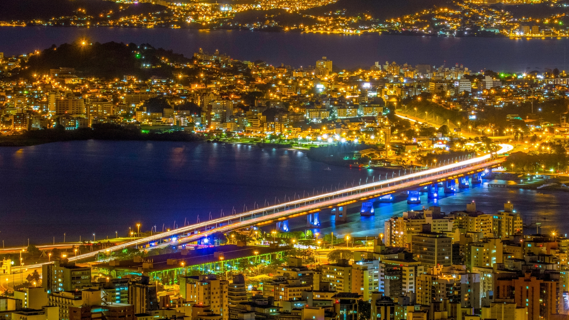 dentista que faz ponte fixa em Florianópolis